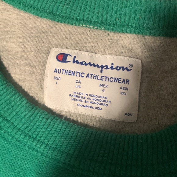 Champion Green Sweatshirt - Picture 3 of 3